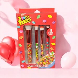 Flintstones - Fruity Pebbles Cosmetic Brush Set‎ - NIB